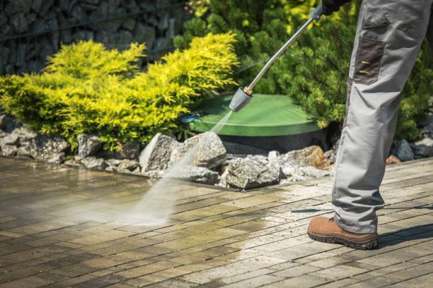 Best Pool Deck Cleaning  in Lakeside, TX